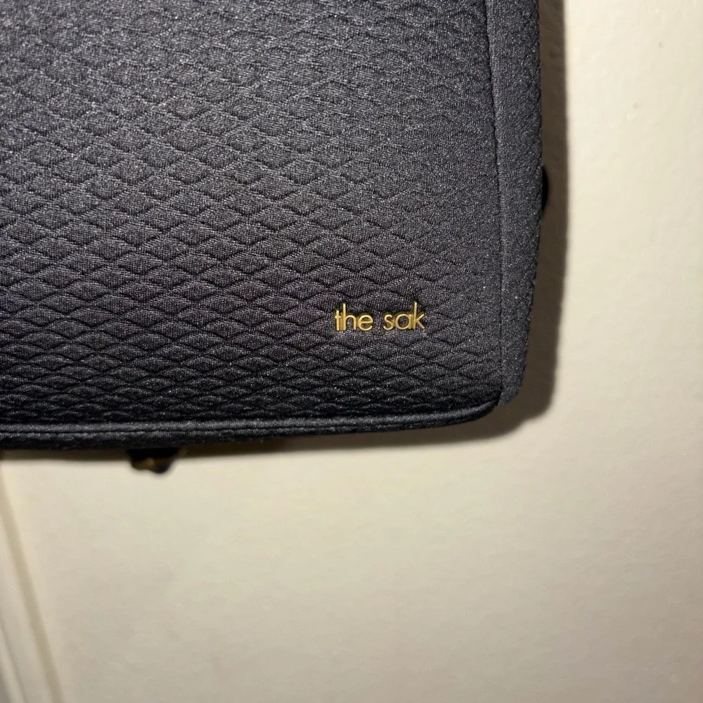 The Sak brand new